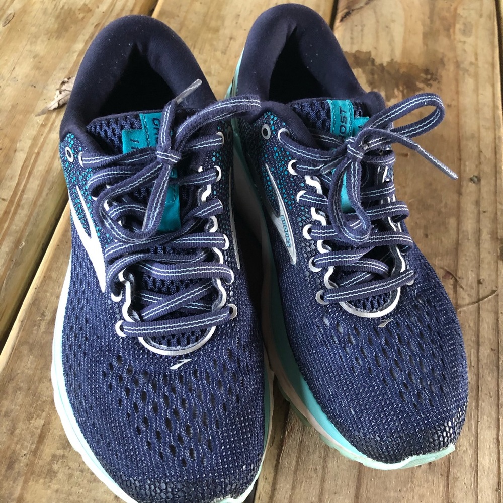 Brooks Ghost 11